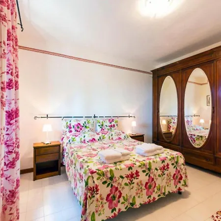 Spacious In Calabria With Swimming Pool Villa