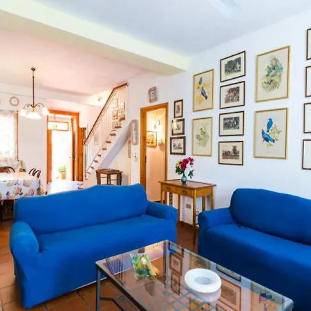 Spacious In Calabria With Swimming Pool Villa